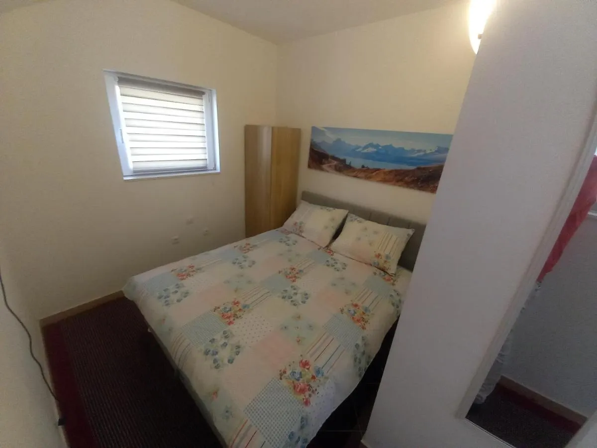 Studio Apartman Sutic Kastel Novi