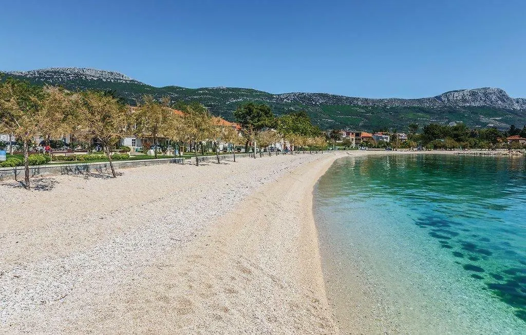 Studio Apartman Sutic Kaštel Novi 0*,